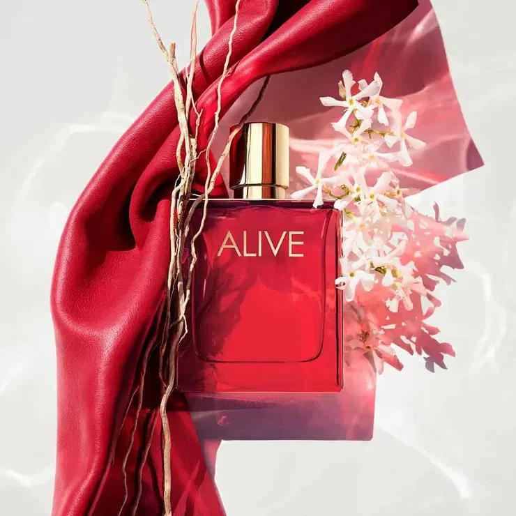 عطر هوغو بوس الايف بارفيوم للنساء 80 مل 