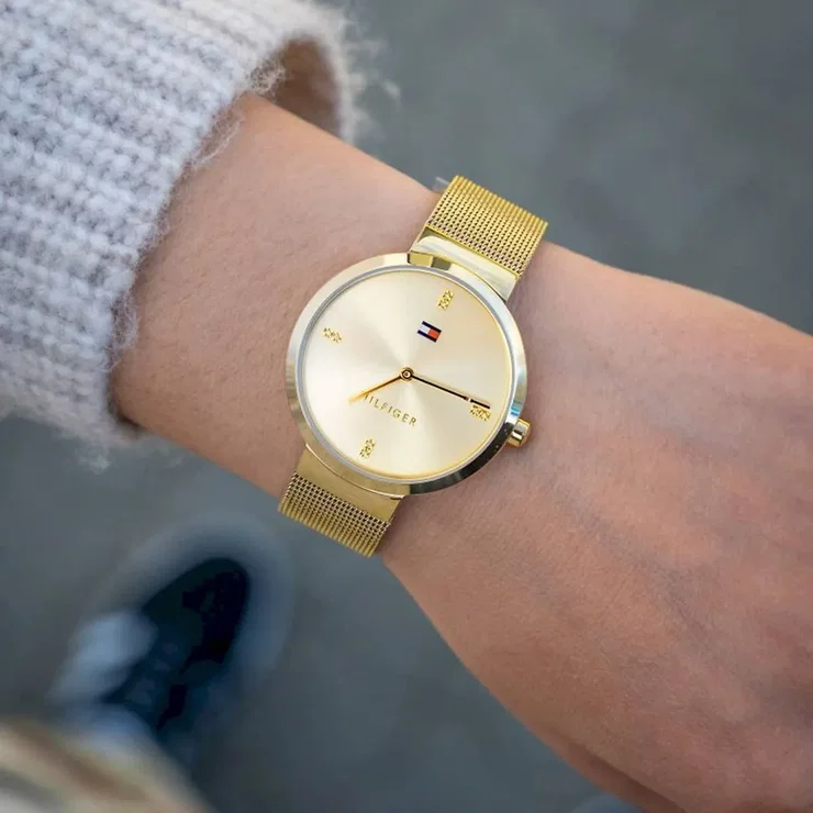 Tommy Hilfiger ladies watch stainless steel golden