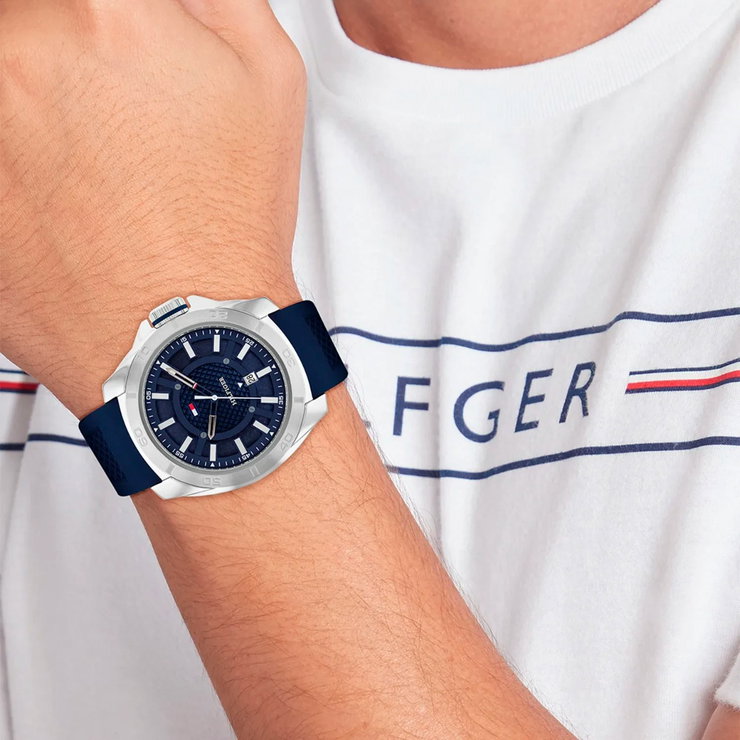 Tommy Hilfiger Men’s watch – Blue Dial, Blue Rubber Strap