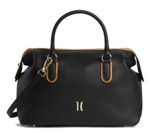 حقيبة يد اوليمبيا بوستون من الفيرو مارتينى للنساء لون اسود