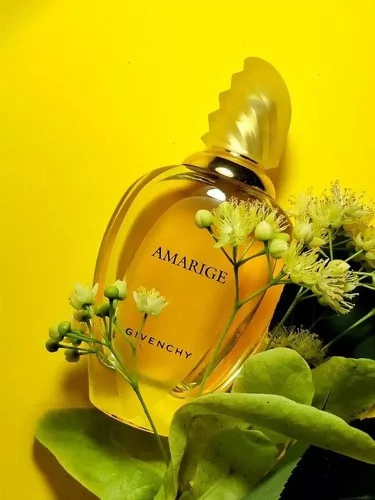Givenchy Amarige Eau de Toilette 100ml