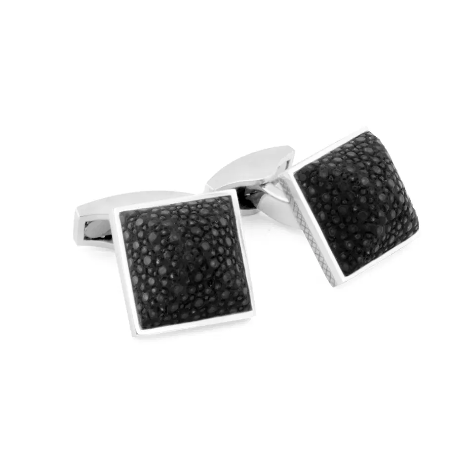 Tateossian men’s cufflinks in black stingray leather