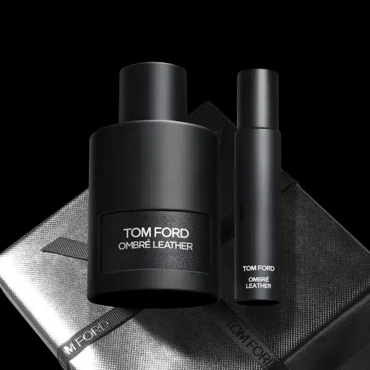 طقم عطر توم فورد أومبري ليذر للرجال 100مل + سبراي للجسم