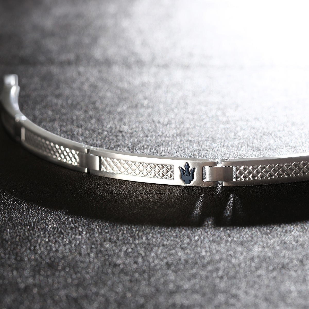 Maserati bracelet for men Iconic steel silver 