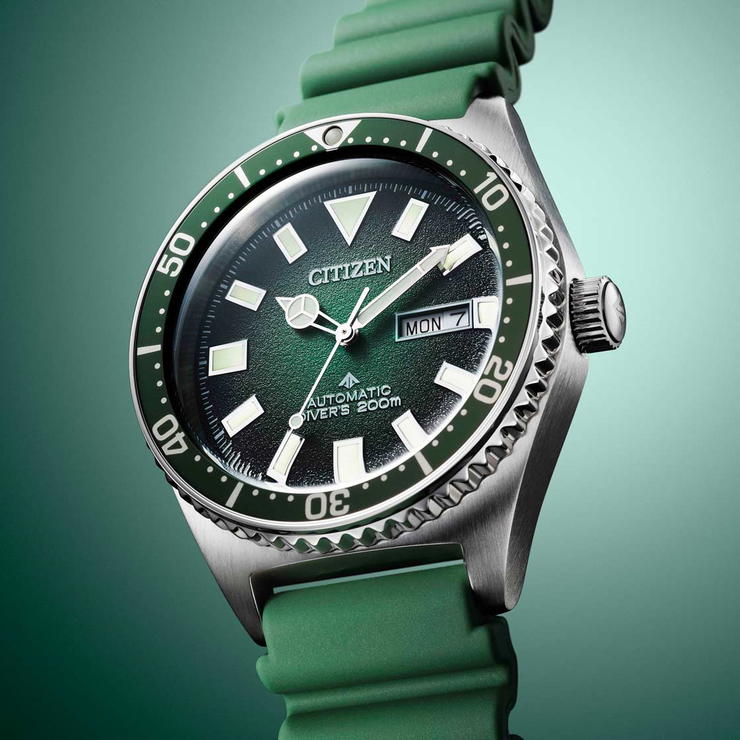 Citizen Automatic Diver Men’s Watch Green Dial 