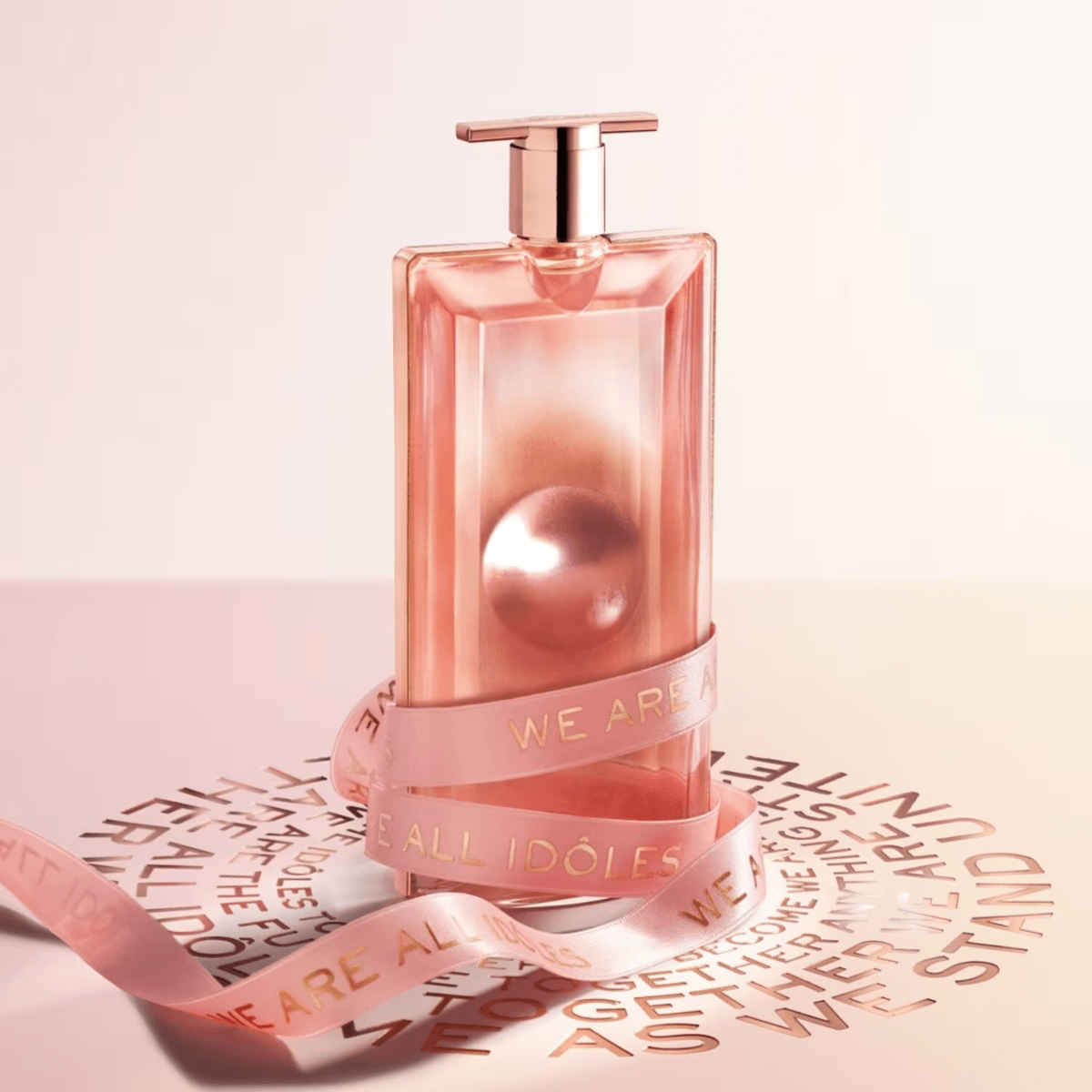 عطر لانكوم ايدول اورا او دو بارفان للنساء 100 مل