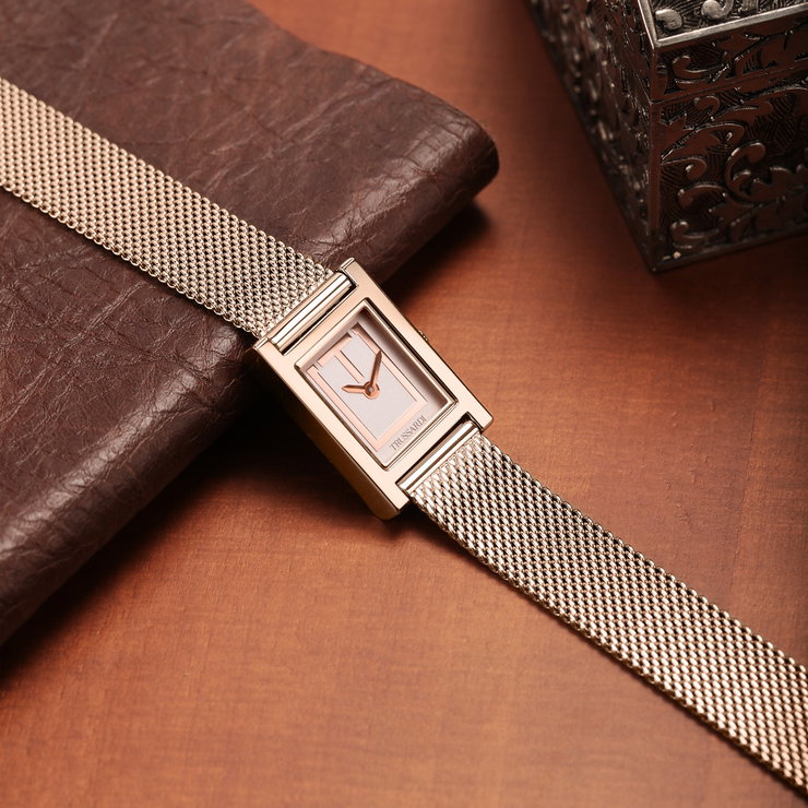 Trussardi T-Strict Quartz Watch For Women Rose Gold