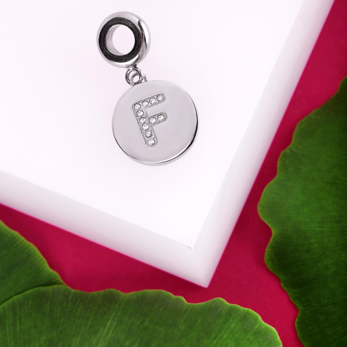 تعليقه دروبس F من موريلاتو للنساء استيل فضى