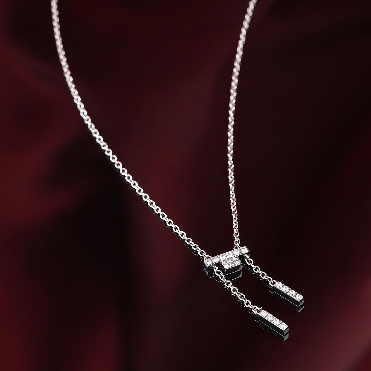 Trussardi T-LOGO ladies necklace silver/ crystal size 40+5CM 