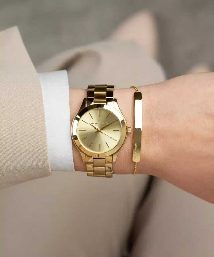 Michael Kors Slim Runway Ladies Gold Watch and Jewelry Set