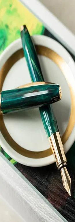 Best writing instruments collection