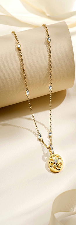 Paris Gallery Jewelry Shine in Luxury